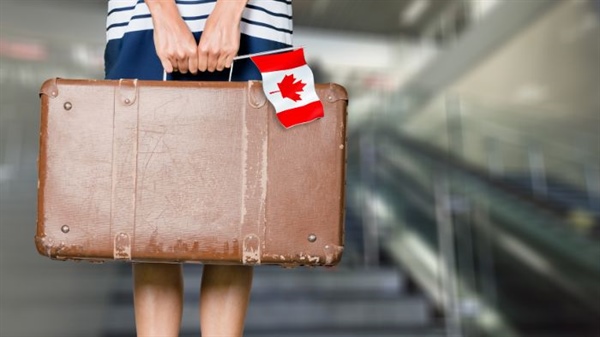Immigration et pénurie de main-d’œuvre : le Canada change de stratégie